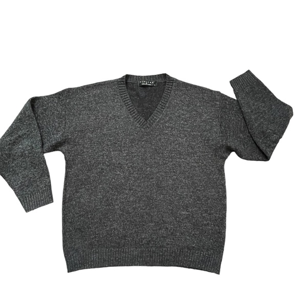 Protege Other - Vintage Protege Collection - Crew neck
Pullover Sweater Mens Size Large USA.